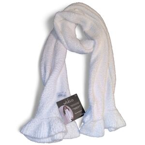 NWT Oversized Plush Winter White Scarf By Love, Marlo